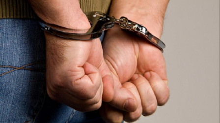 Un hombre fue detenido en Quito por robo, luego de haber quedado libre 15 días atrás.