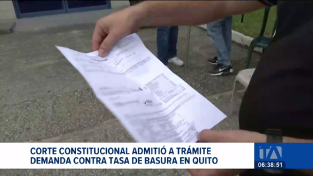 Corte Constitucional aceptó analizar una demanda en contra de la ordenanza municipal que regula el cobro de la tasa de recolección de basura en Quito. Un reportaje de Brigette Mancheno