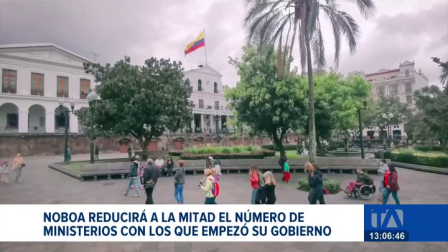 La decisión reduciría a la mitad el número de carteras de Estado; expertos piden sustentar la medida en un análisis técnico. Un reportaje de Carlos Sacoto