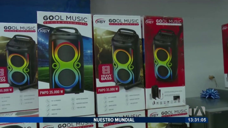 Las promociones de televisores, aires acondicionados y equipos de sonido se incrementan en los establecimientos. Un reportaje de Bernarda Cevallos