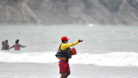 Las playas de seis provincias de Ecuador tendrán bandera roja entre el 5 y 8 de junio de 2026.
