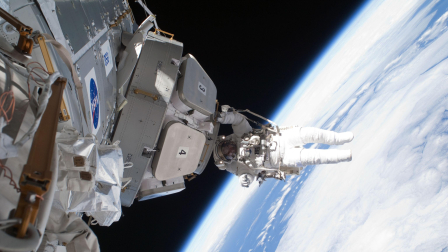 NASA ordenó refugio temporal a astronautas