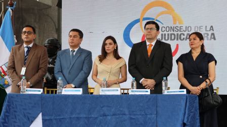 Se inició sumarios disciplinarios contra ocho funcionarios en cuatro provincias.