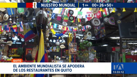 Los comerciantes de la capital esperan incrementar sus ventas mediante atractivos y temáticas de la Copa del Mundo. Un reportaje de María Gracia Chacón