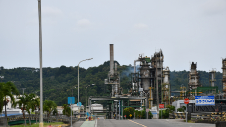 La Refinería de Esmeraldas es la más grande de Ecuador.