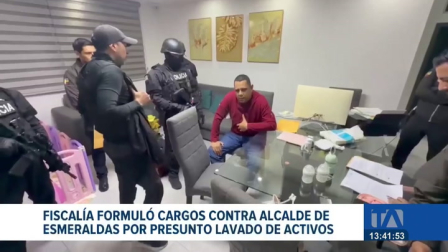 John Reimberg, reveló que los peritajes del incendio en la Refinería de Esmeraldas en marzo apuntan a un sabotaje intencional. Un reportaje de Carlos Sacoto