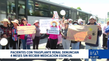 Pacientes y familiares se movilizaron para exigir al Gobierno la dotación inmediata de inmunosupresores en los hospitales públicos. Un reportaje de Nathaly Jiménez