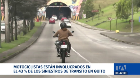 Las cifras de siniestralidad vial encienden las alarmas en Quito. El parque automotor de motocicletas casi se ha duplicado en los últimos cuatro años. Un reportaje de Stephany Paz