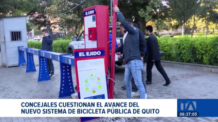 Miembros del Concejo Metropolitano cuestionaron los nulos avances en la ejecución del contrato para el nuevo sistema de movilidad sostenible. Un reportaje de Stephany Paz