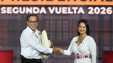 A la segunda vuelta en el Perú llegaron los candidates Keiko Fujimori y Roberto Sanchez.