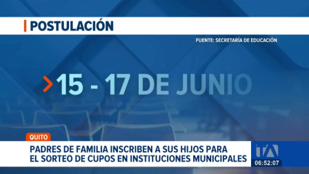 Padres de familia realizan los trámites de inscripción en el sistema de educación municipal. El proceso concluye formalmente este mediodía. Un reportaje de Brigette Mancheno