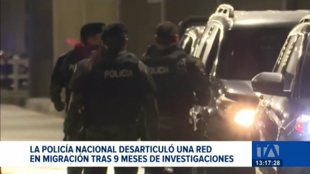 Permitían la salida de migrantes hacia EE.UU. y Europa con identidades falsas. Los allanamientos se realizaron en Guayas y Tungurahua. Un reportaje de Bernarda Cevallos