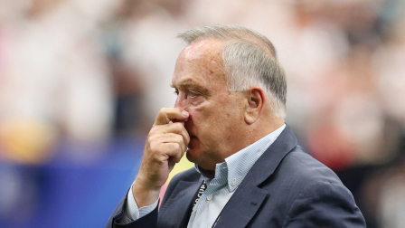 Alemania vs. Curazao - Estadio de Houston, Houston, Texas, EE. UU. - 14 de junio de 2026. El entrenador de Curazao, Dick Advocaat, reacciona tras el partido.