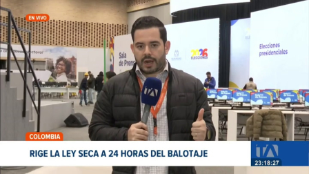 En Colombia, los aspirantes presidenciales escogieron los lugares desde donde aguardarán el conteo de votos de la segunda vuelta. Un reportaje de Carlos Sacoto