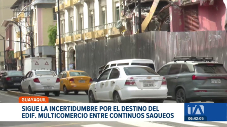 El edificio Multicomercio sigue en el limbo técnico y legal mientras comerciantes de la zona exigen una definición. Un reportaje de Jazmín Solís