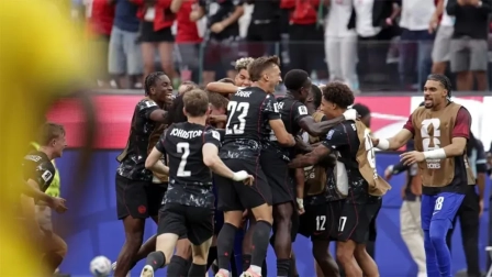 Canadá celebra una clasificación histórica a octavos de final.
