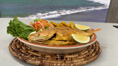 Este martes 30 de junio del 2026 preparamos Pescado frito con patacones y ensalada, junto al chef Felipe Campana.