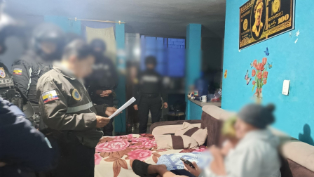 Cuatro adolescentes fueron detenidos por presunta asociación ilícita en un colegio de Quito.