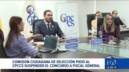 La petición se da ante la falta de atención a requerimientos clave del proceso. El pleno del Consejo aún no convoca a sesión. Un reportaje de María Fernanda Utreras
