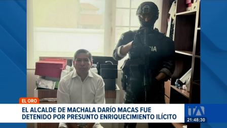 El ministro del Interior detalló que el proceso penal indaga la supuesta creación de empresas fantasma por parte del funcionario detenido. Un reportaje de Astrid Singre