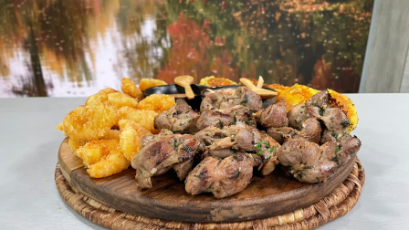 Este miércoles 8 de julio del 2026 preparamos picada mundialista, junto al chef Felipe Campana.