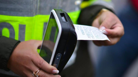 Las multas de tránsito deben pagarse antes de hacer los trámites de matriculación o renovación de licencia.