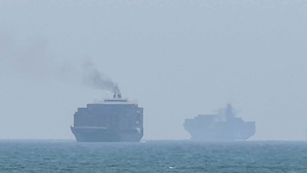 EE.UU. cobrará un tasa del 20% para proteger los barcos en el estrecho de Ormuz.