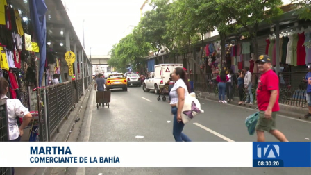 Investigaciones revelan que grupos delictivos emplean dispositivos de comunicación y tecnología para perfilar y asaltar a clientes en la Bahía de Guayaquil. Un reportaje de Jazmín Solís
