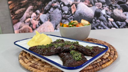 Este viernes 17 de julio del 2026 preparamos ensalada de camarones grillados, la receta de Cocinando esTAmañana, junto al chef Felipe Campana.
