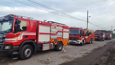 El Cuerpo de Bomberos de Quito controló incendio en Yaruquí