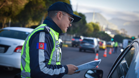 Los agentes de tránsito realizarán controles permanentes de alcoholemia en la capital.