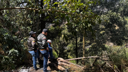 Autoridades buscan a Lizeth Bunshi cerca del río Machángara, centro de Quito.