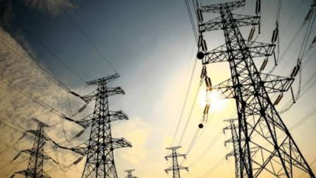 Colombia reanudará la venta de energía a Ecuador a través de empresas privadas.