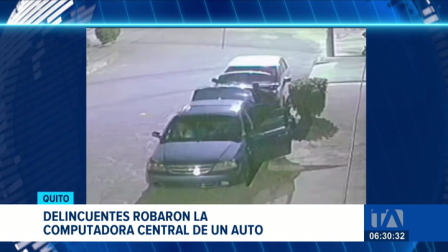El robo de accesorios de vehículos no frena en Quito Un nuevo caso ocurrió en el sector de Los Nevados, donde desvalijaron un auto estacionado. Un reportaje de Gustavo Jaramillo