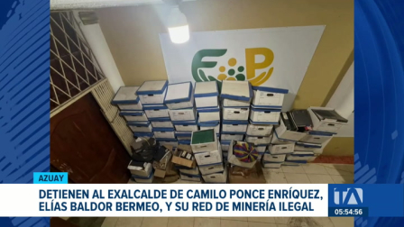 En un operativo desplegado en Azuay y El Oro, más de 300 policías y 11 fiscales ejecutaron 10 allanamientos, entre los aprehendidos consta el exalcalde Elías Baldor Bermeo Cabrera, alias 'B.B.', señalado como financista clave del grupo delictivo 'Los Lobos'. Un reporte de Ever Moreira