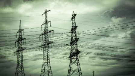 El Gobierno Nacional y Estados Unidos firmaron un acuerdo para modernizar la red de distribución eléctrica de la CNEL.