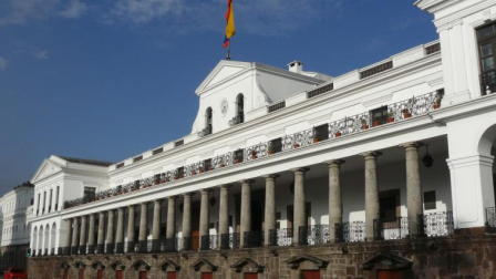 Santiago Peña y Daniel Noboa se reúnen en Quito para firmar acuerdos de seguridad y defensa