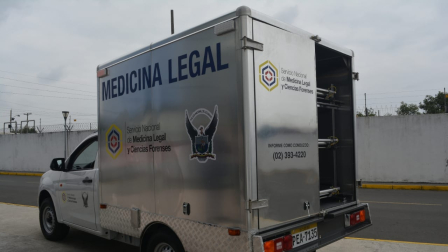 Autoridades allanaron la morgue de Santa Elena por presunta corrupción.