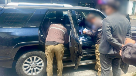 La Fiscalía General del Estado realizó un allanamiento en Quito para recabar indicios.