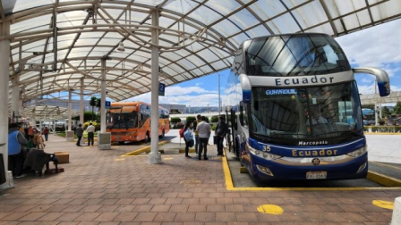ANT aprobó el alza de pasajes en buses inter e intraprovinciales de Ecuador.