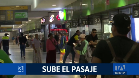 En la terminal terrestre porteña se registra la aplicación del incremento en los pasajes por parte de varias unidades de transporte. Un reportaje de Ever Moreira