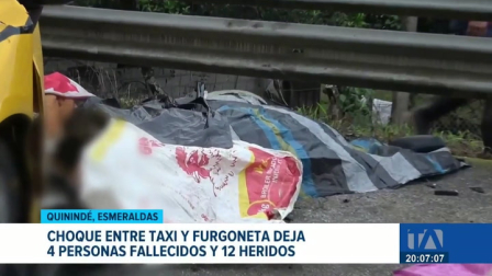 El accidente ocurrió en el sector El Limón; en el vehículo menor de transporte escolar viajaban estudiantes procedentes de Quito.