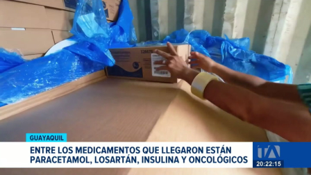 El primer camión con insumos médicos arribó al puerto principal para abastecer la red pública, donde también se prevén obras de climatización. Un reportaje de Ericka Vera