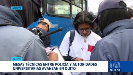 Representantes de la fuerza pública y de instituciones de educación superior coordinan la implementación de corredores seguros en Quito. Un reportaje de Mishell Villacís