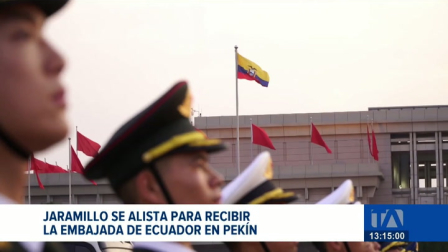 El exministro Luis Alberto Jaramillo destacó que sin el cacao el crecimiento llega al 16%, previo a su llegada a la Embajada de Ecuador en China. Un reportaje de María Gracia Chacón