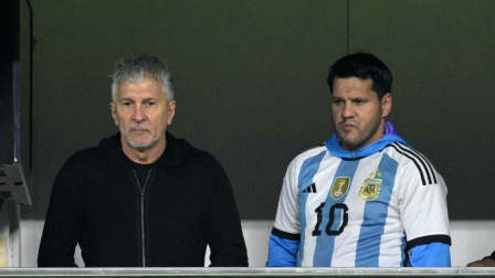 Jorge Messi (izq.) fue figura clave en los negocios de Lionel Messi.