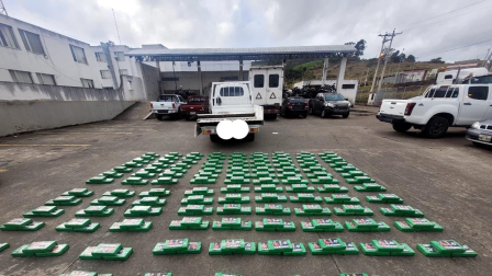 Bloques de cocaína incautados en Tulcán, provincia de Carchi.