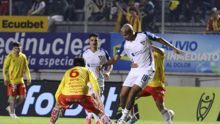 Aucas se enfrenta a Liga Deportiva Universitaria por la fecha 25 de la estadio Gonzalo Pozo Ripalda