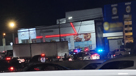 Cuatro personas que iban en una camioneta cerca del Terminal Terrestre de Durán