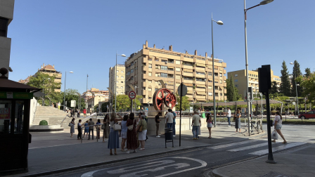 Nuevo sismo de magnitud 4.8 deja tres heridos y daños materiales en Granada, España.
